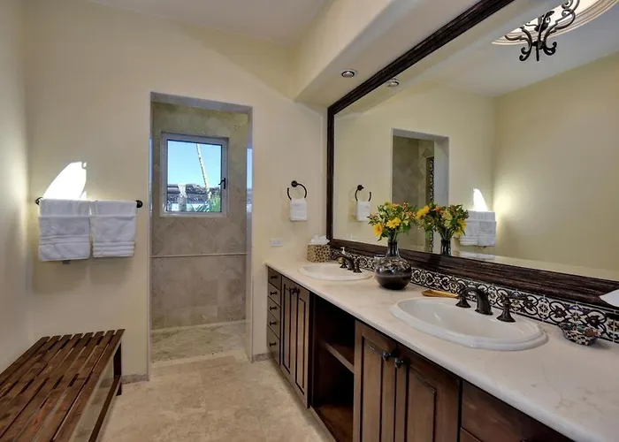 Spectacular Views In Palmilla Villa *