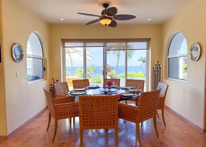 Spectacular Views In Palmilla Villa