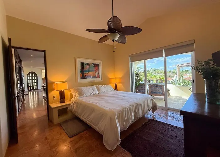 Spectacular Views In Palmilla Villa